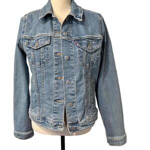 Levi’s Blue Denim Trucker Jacket Size M